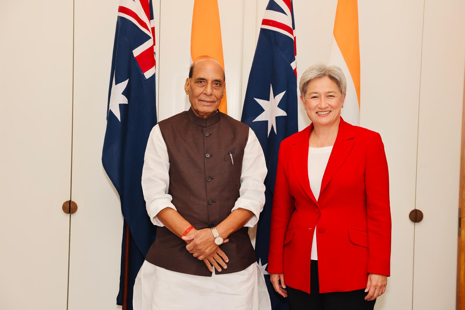 Raksha Mantri holds bilateral meeting with Australian Foreign Minister in Canberra